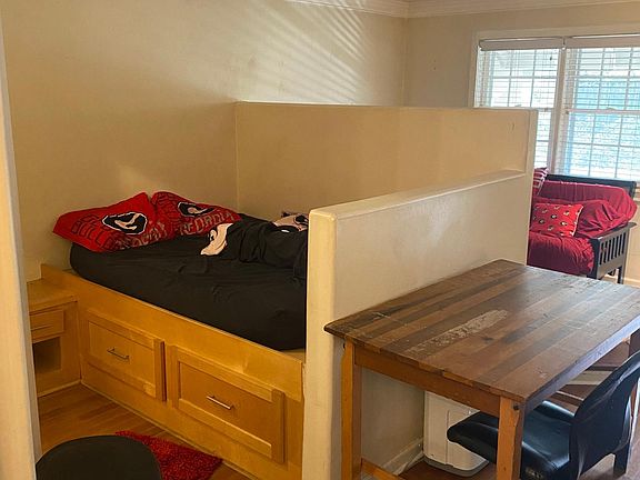 4th image of 655 E Campus Rd APT 40