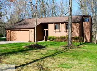 4665 Jadestone Dr, Williamston, MI 48895