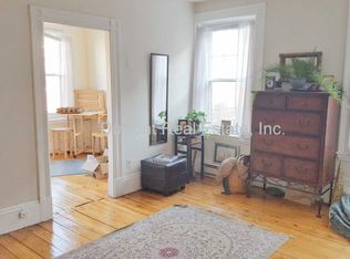 304 Hanover St APT 4F, Boston, MA 02113