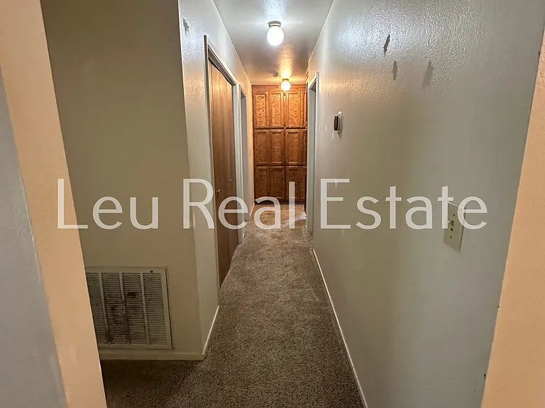 2720 Wentworth Rd — Photo 11
