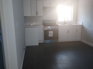 44113 Carolside Ave, Lancaster, CA 93535