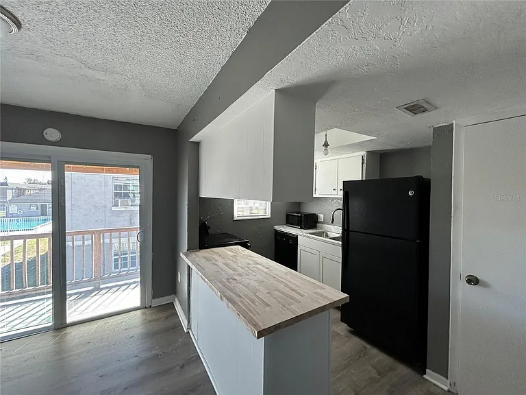2779 L B McLeod Rd #2779 — Photo 3