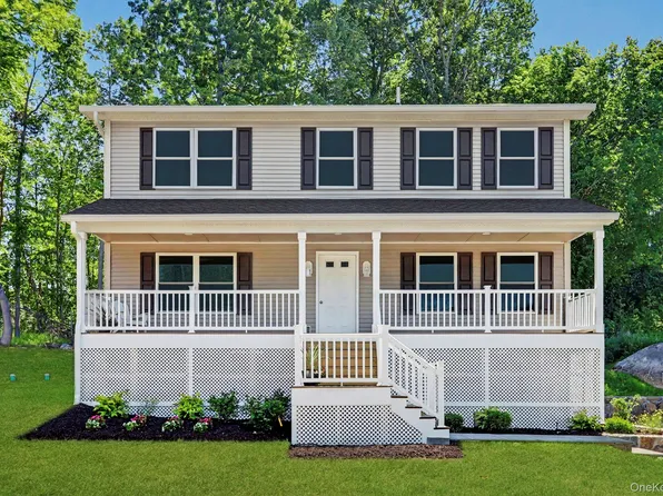 32 Spruce Road, Brewster, NY 10509