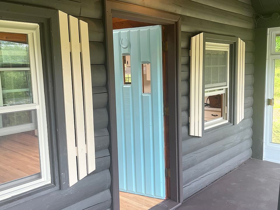 1st image of 223 Beaver Hill Rd