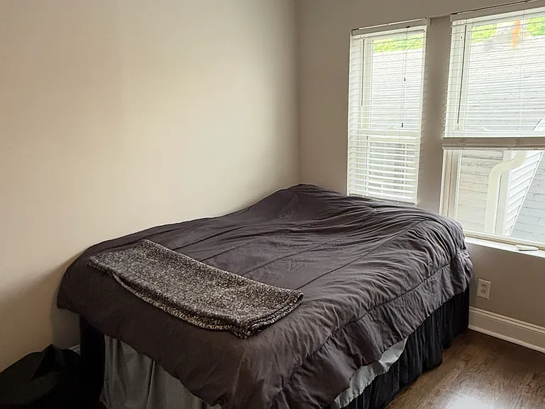 1645 W Lunt Ave #2S — Photo 1