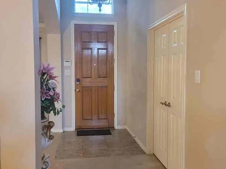 1614 Mammoth Dr — Photo 6