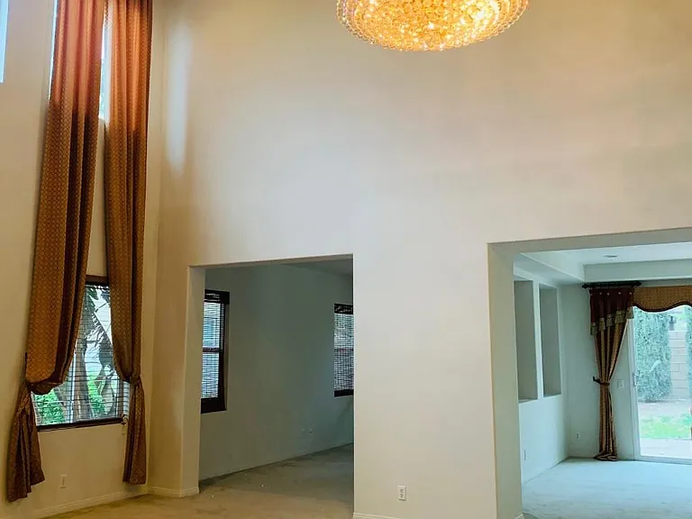 7638 Stonegate Dr — Photo 3