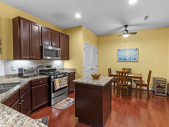 3rd image of 2103 Tidewater Ave #2103