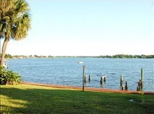 303 River Dr, Tequesta, FL 33469