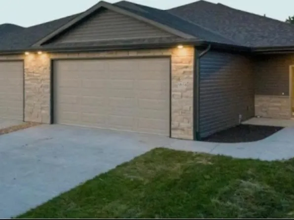 10709 149th St, Humphrey, NE 68642