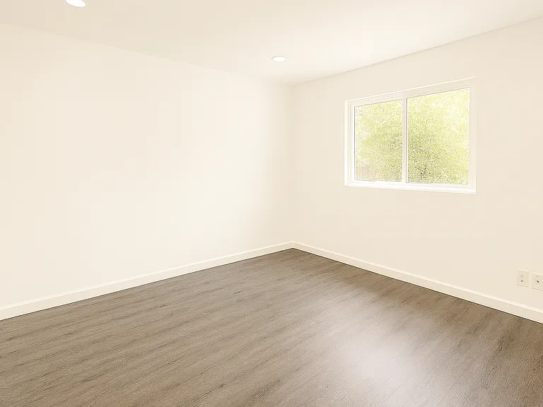 Downstairs bedroom