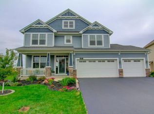 2977 Frontier Dr, Woodbury, MN 55129