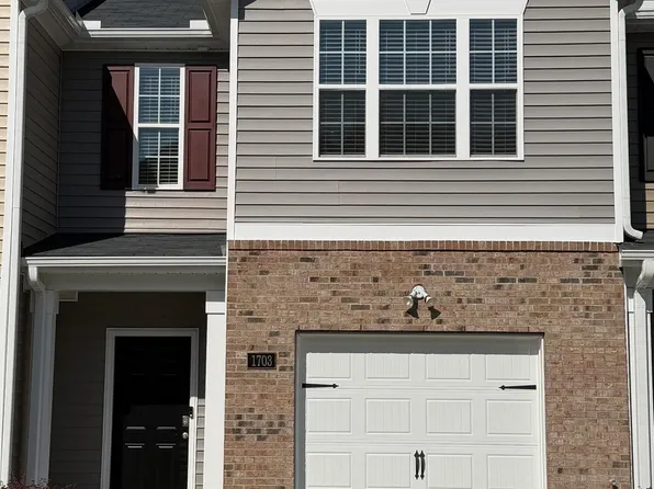 1703 Gracie Ln, Carthage, NC 28327
