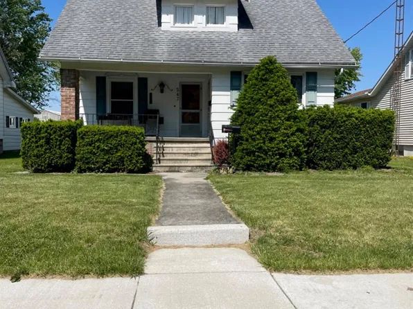 547 N Church St, Oak Harbor, OH 43449