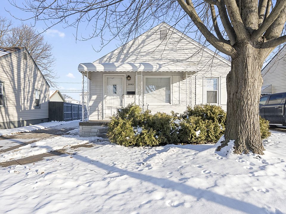 1st image of 3845 19th St