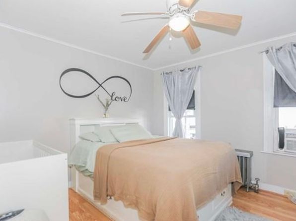 86 Thomas St FLOOR 2