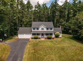 6 Stonewall Dr, Milford, NH 03055