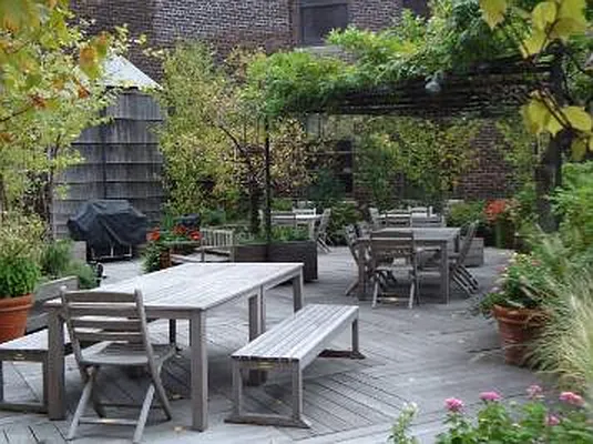 Sold by Corcoran | media 19