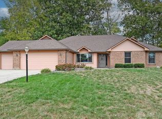 65 Artesian Ct, Springboro, OH 45066