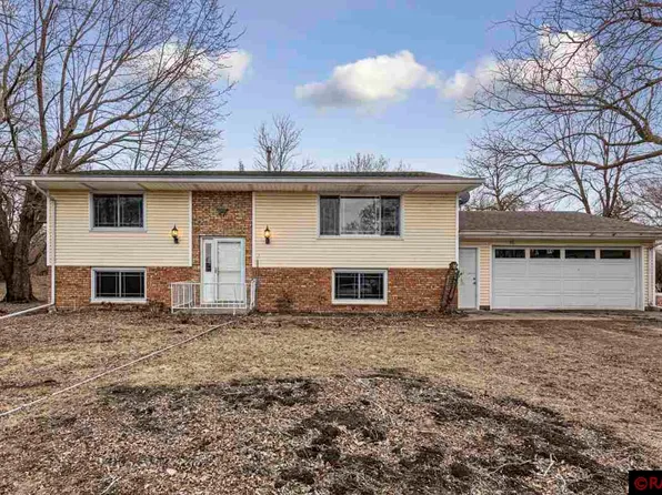 52821 223rd Ln, Lake Crystal, MN 56055