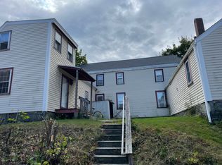 194B S Main St, Newmarket, NH 03857