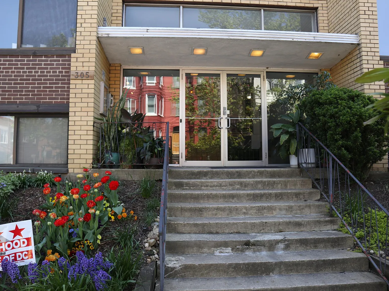 Studio, 496 sqft, $1,650 — Photo 1
