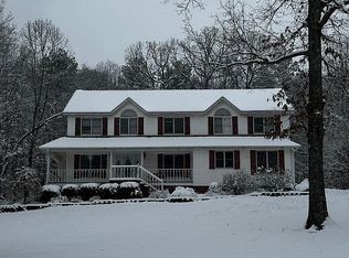 110 Jerri Ann Dr, Lexington, TN 38351