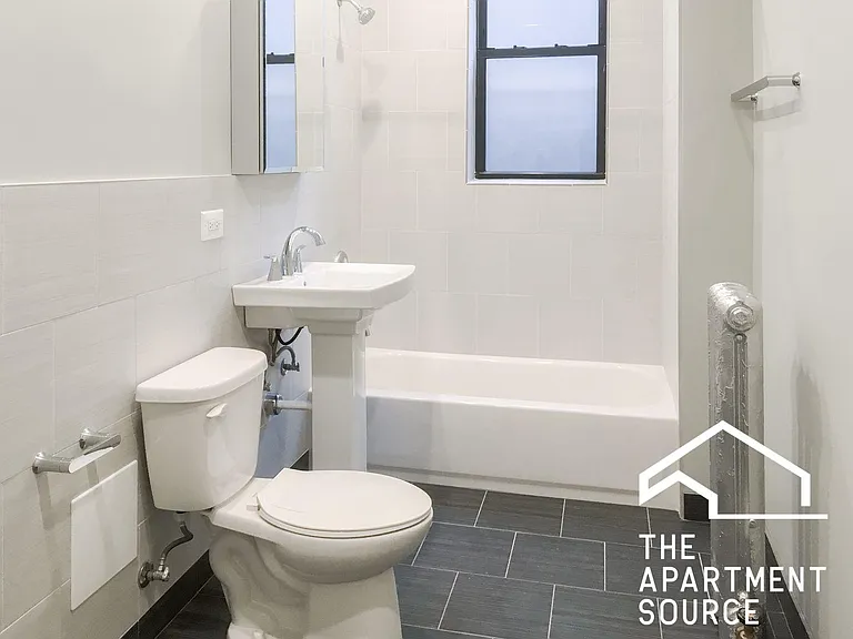 4953-55 N Oakley Ave #1 — Photo 6