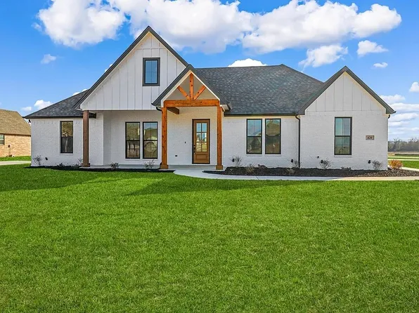 420 Olde Towne Rd, Paradise, TX 76073