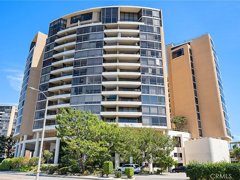 4265 Marina City Dr #511W — Photo 1