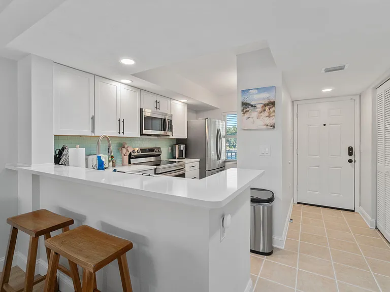 433 Cerromar Ln #441 — Photo 10