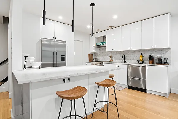 Rented by Corcoran | media 11