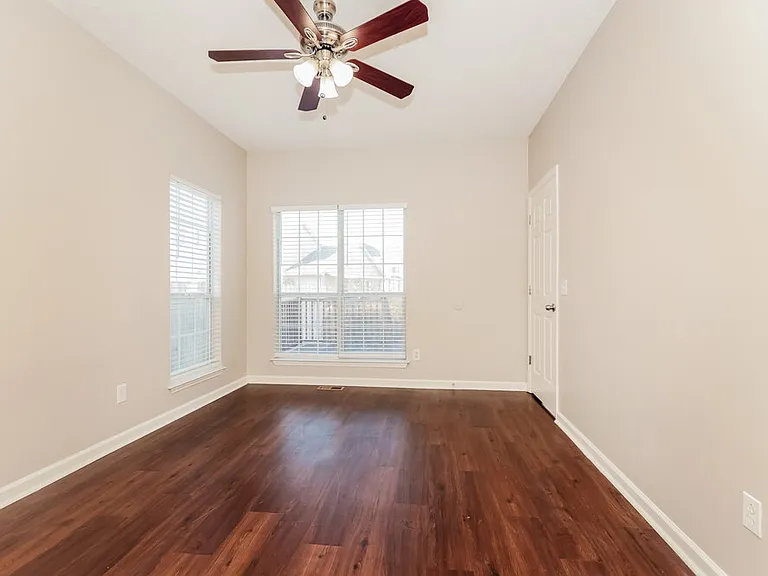 1513 Bell Trace Dr — Photo 10