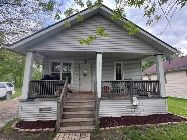 2454 N Oakley St, Saginaw, MI 48602