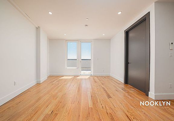 4th image of 375 Lefferts Ave #8D
