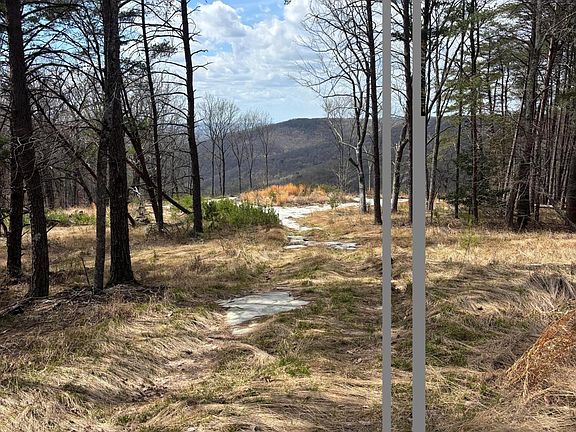 4th image of 1560 E Overlook Rd