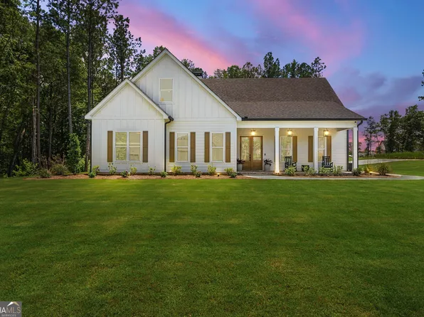 240 Snug Harbor Pl, Newnan, GA 30263