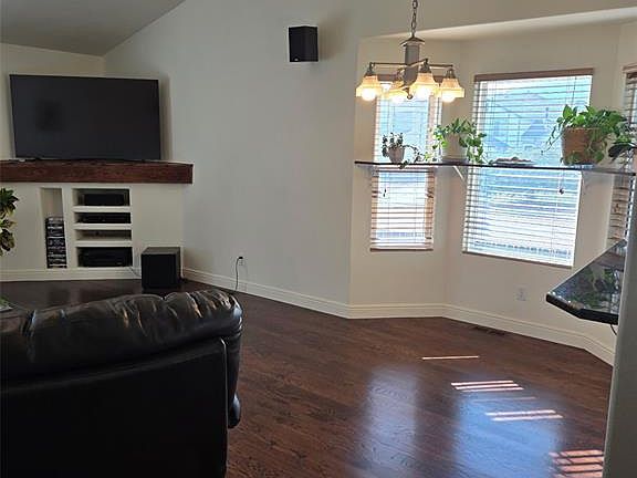 5th image of 5317 Goodview Dr