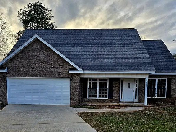 110 Jeannette Pl, Centerville, GA 31028