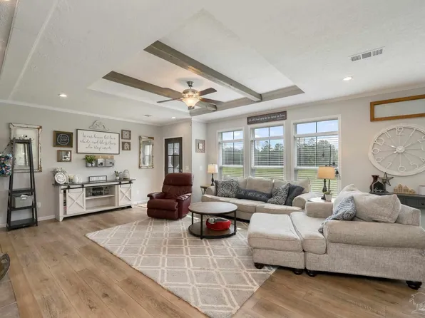 5332 Kervin Rd, Crestview, FL 32539