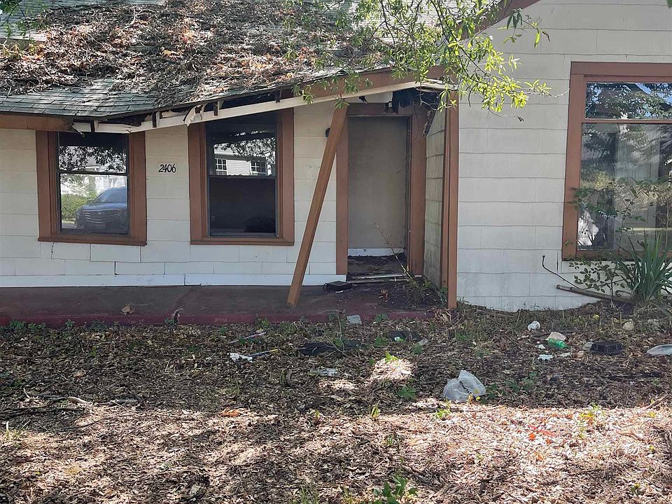 2nd image of 2406 Magnolia St