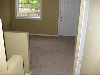 5th image of 722 NW 132nd Ter