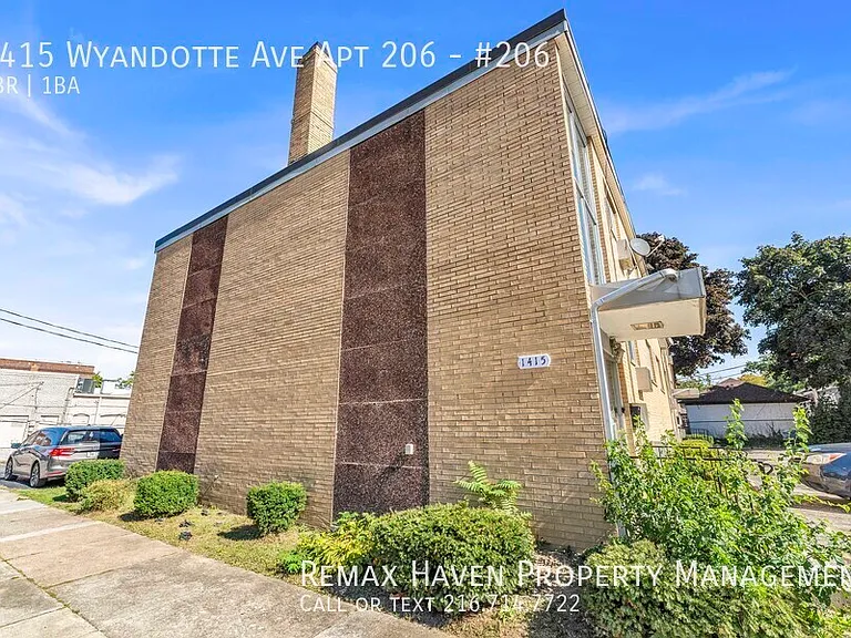 1415 Wyandotte Ave #206 — Photo 3