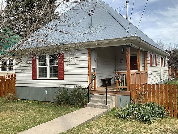 3rd image of 552 California Ave