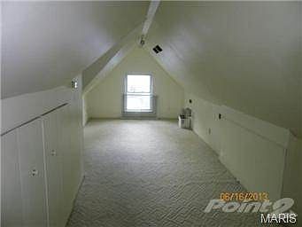 3rd image of 7149 Lindenwood Ave