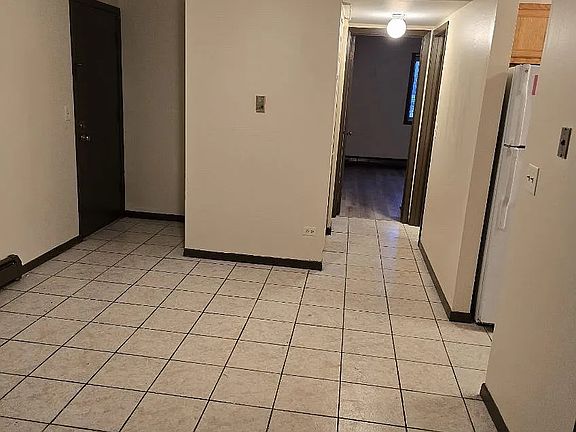 3rd image of 8104 Waterbury Ct APT 405
