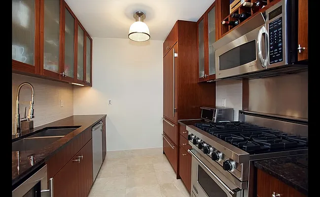 Rented by Douglas Elliman | media 9