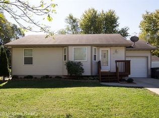 121 E Diehl Ave, Des Moines, IA 50315