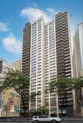 4th image of 245 E 44th St APT 7A