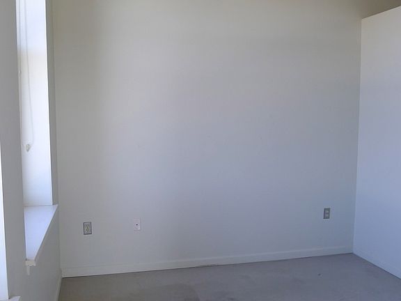 5th image of 41 Burroughs St APT 205